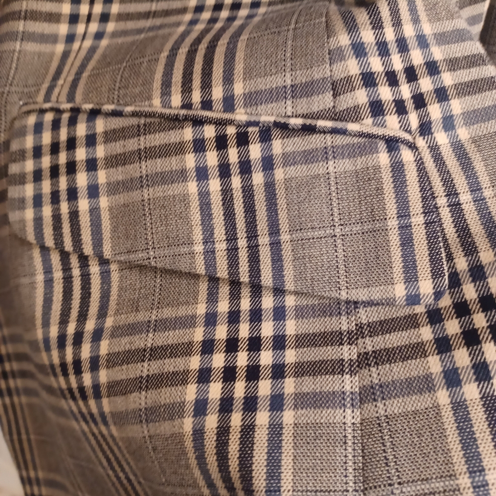Blue Jacket - Picture 6 of 9